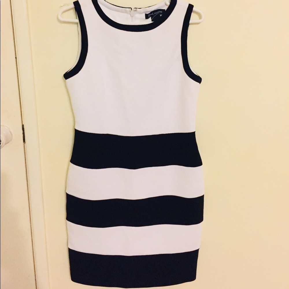 Cute Black and White Form-Fitting Dress.